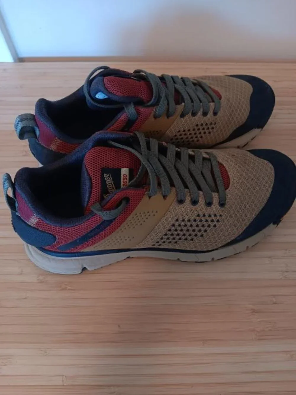 Danner trail 2650 hiking shoes (womens 8.5/39.5)